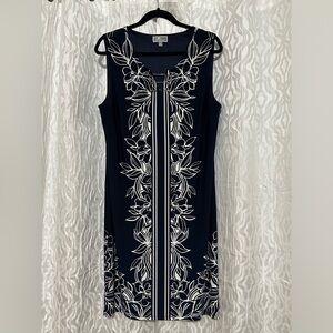 JM collection Petite XL Floral dress with chest area chain strap